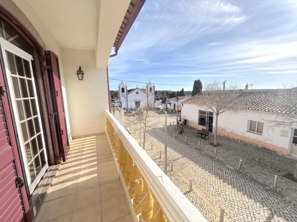 Moradia T4 para Venda em Bensafrim e Barão de São João Foto 25