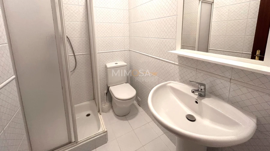 Moradia T4 para Venda em Bensafrim e Barão de São João Foto 19