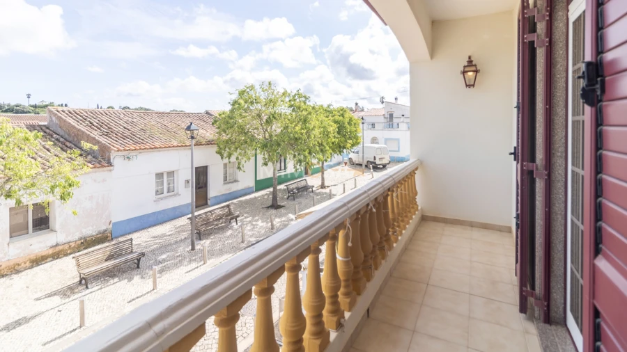 Moradia T4 para Venda em Bensafrim e Barão de São João Foto 16