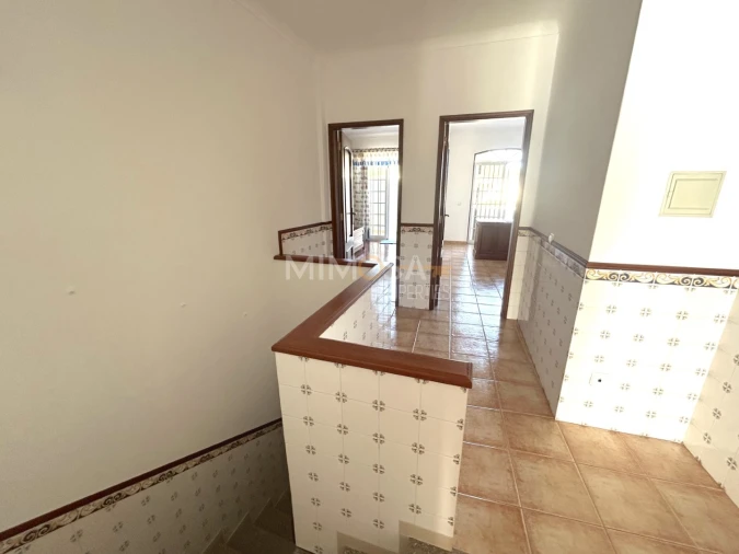 Moradia T4 para Venda em Bensafrim e Barão de São João Foto 22