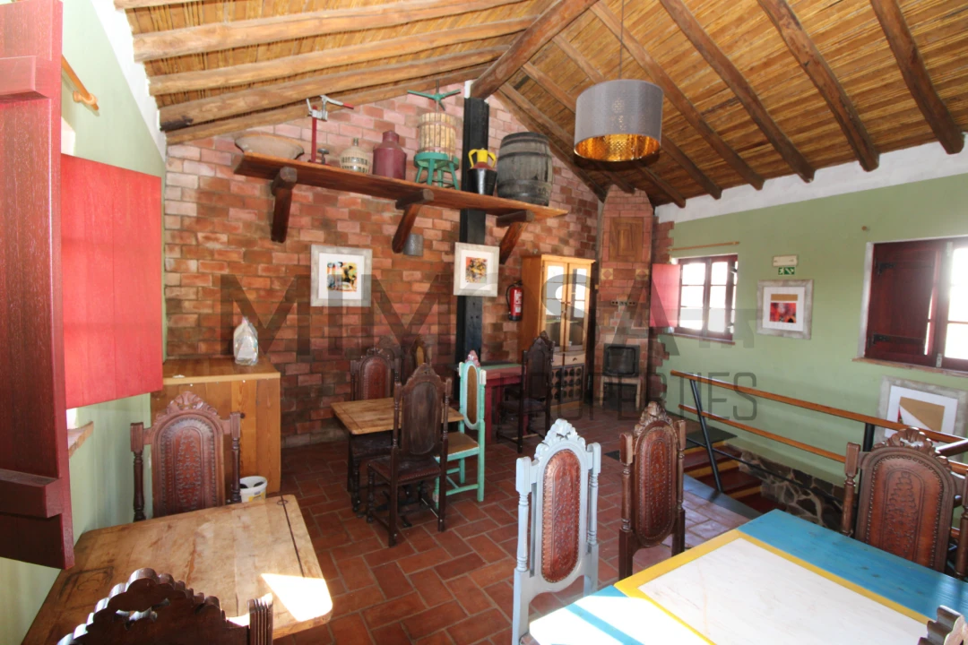 Moradia T0 para Venda em Bensafrim e Barão de São João Foto 16