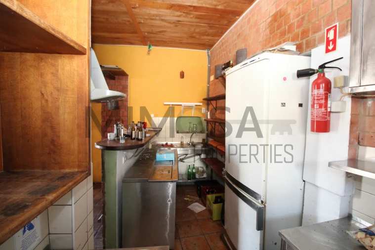 Moradia T0 para Venda em Bensafrim e Barão de São João Foto 12