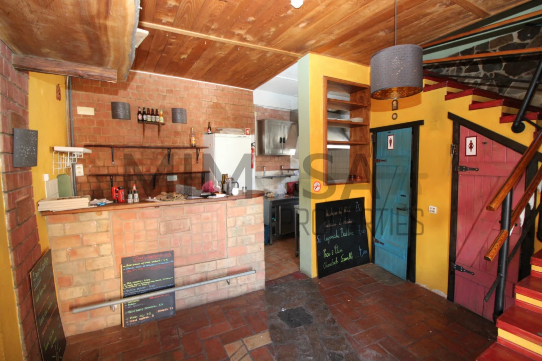 Moradia T0 para Venda em Bensafrim e Barão de São João Foto 10