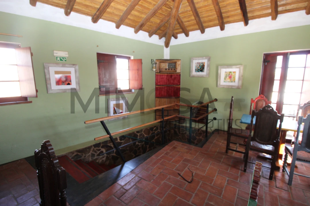 Moradia T0 para Venda em Bensafrim e Barão de São João Foto 18