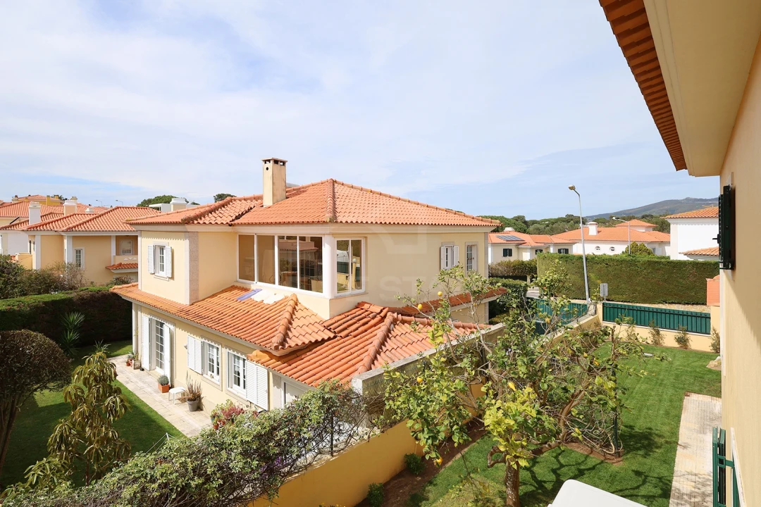 Moradia T5 para Venda em Cascais e Estoril Foto 30