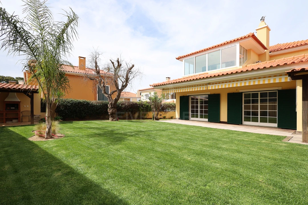 Moradia T5 para Venda em Cascais e Estoril Foto 50