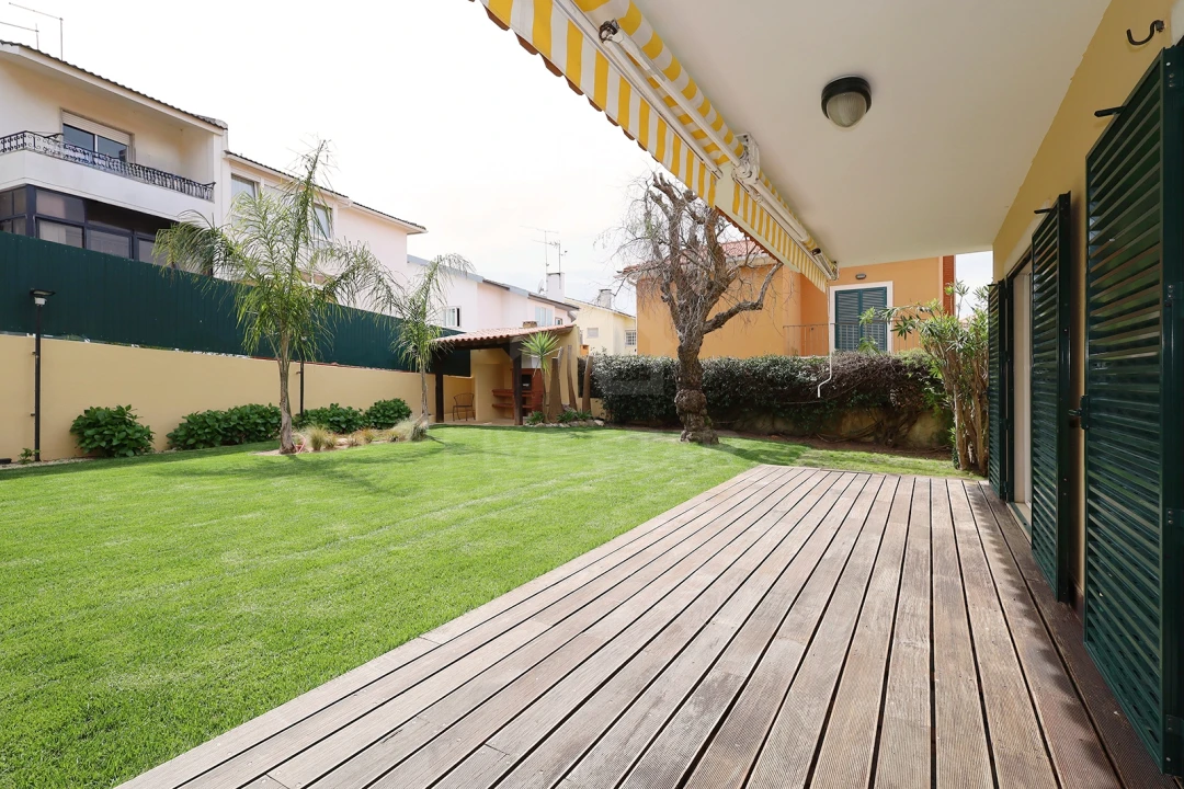 Moradia T5 para Venda em Cascais e Estoril Foto 11