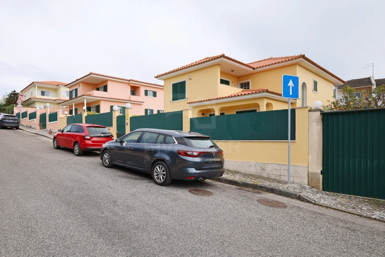 Moradia T5 para Venda em Cascais e Estoril Foto 58