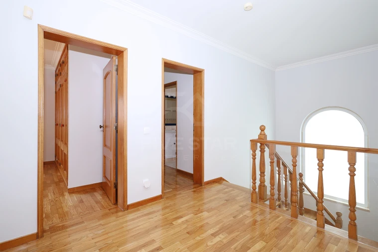 Moradia T5 para Venda em Cascais e Estoril Foto 25