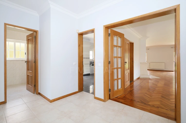 Moradia T5 para Venda em Cascais e Estoril Foto 16