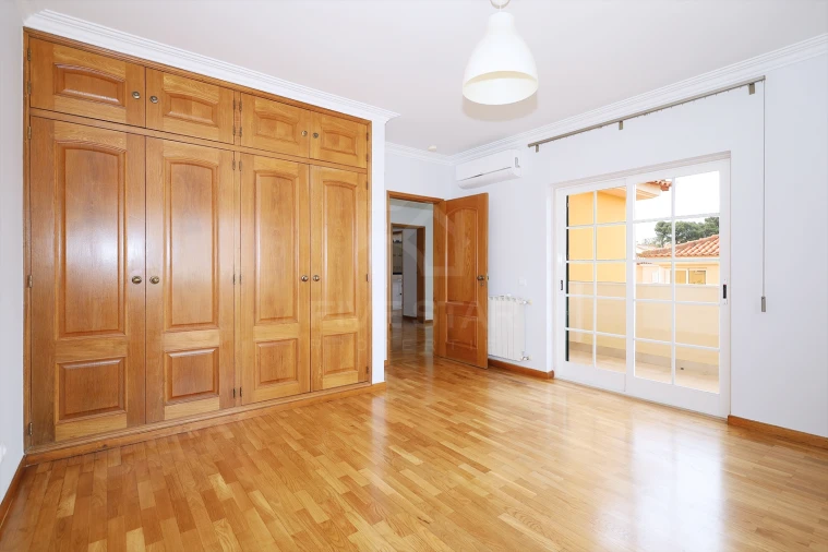 Moradia T5 para Venda em Cascais e Estoril Foto 41