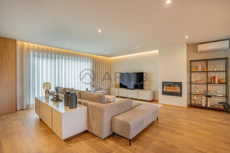 Moradia T3 para Venda em Merelim (São Pedro) e Frossos Foto 8