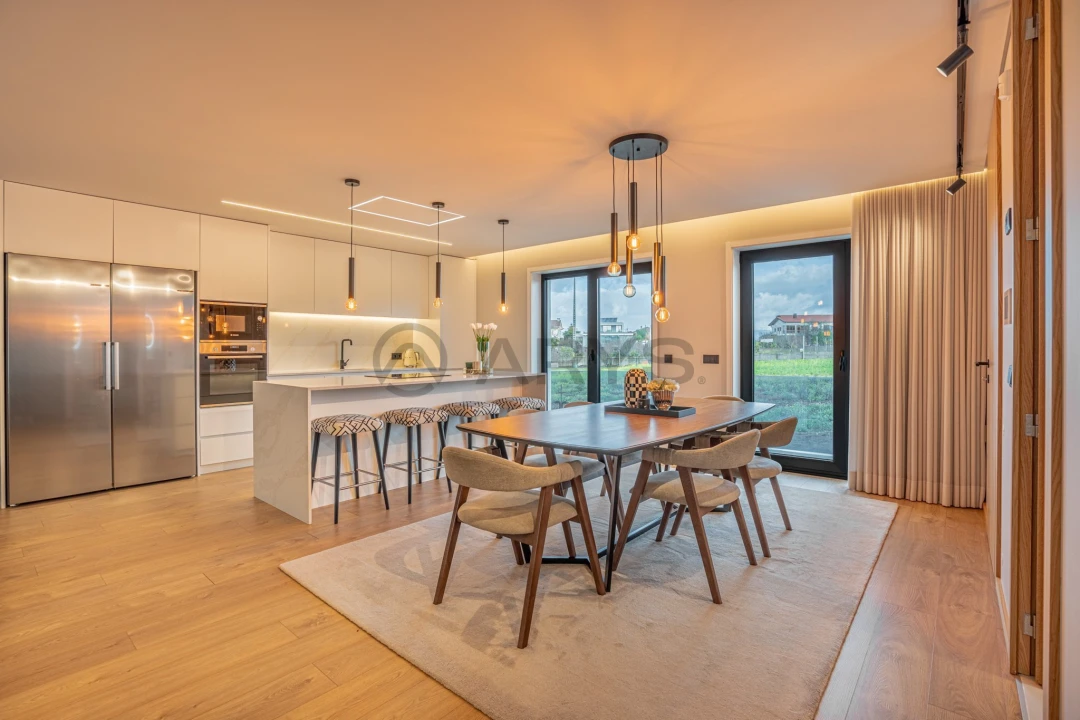 Moradia T3 para Venda em Merelim (São Pedro) e Frossos Foto 2