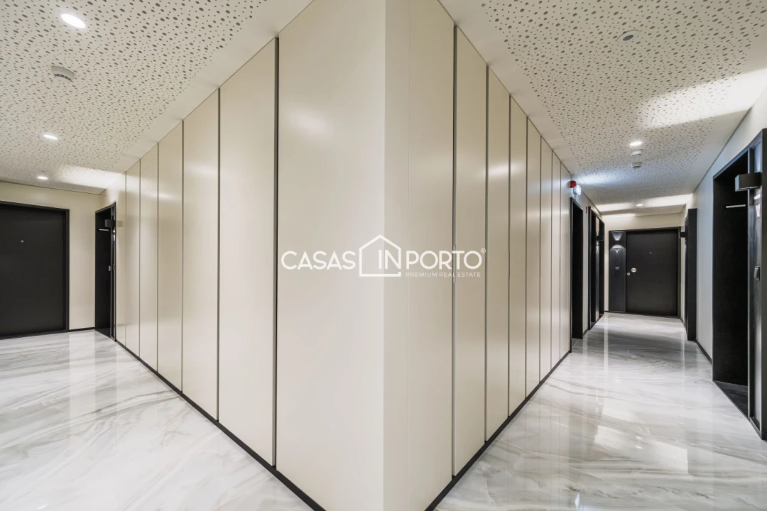 Apartamento T3 para Venda em Mafamude e Vilar do Paraíso Foto 26