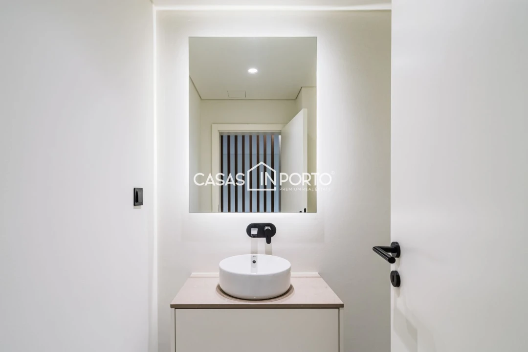 Apartamento T3 para Venda em Mafamude e Vilar do Paraíso Foto 22