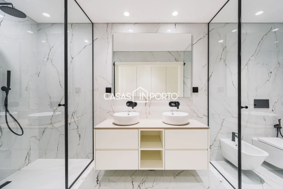 Apartamento T3 para Venda em Mafamude e Vilar do Paraíso Foto 25