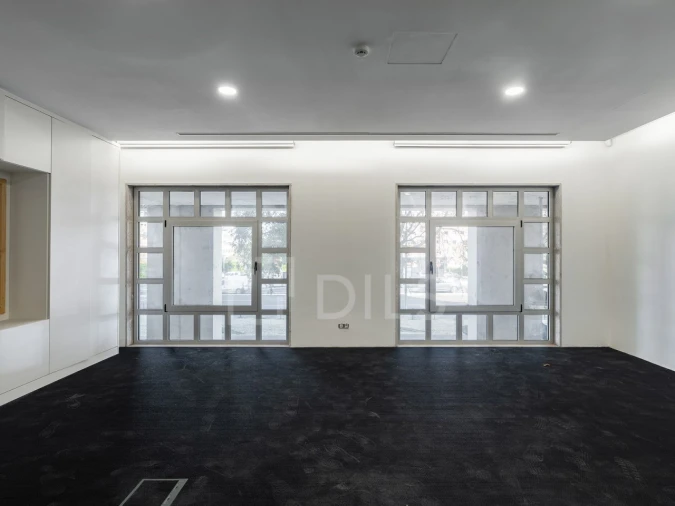 Escritório para Venda em Parque das Nações Foto 2