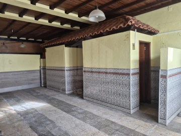 Loja para Venda em Gaio-Rosário e Sarilhos Pequenos