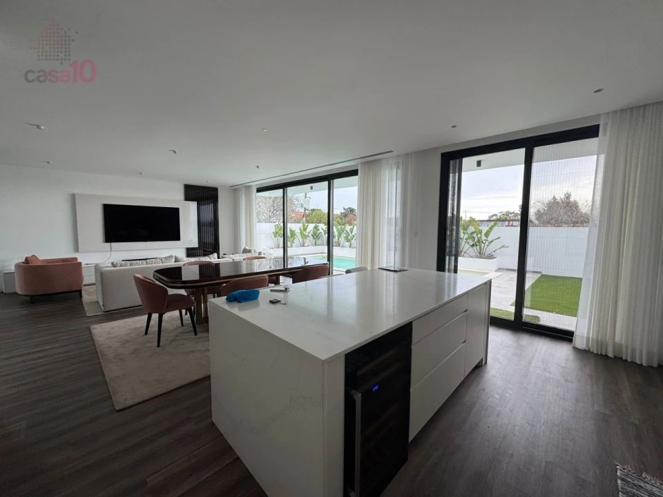 Moradia T4 para Venda em São Francisco Foto 3