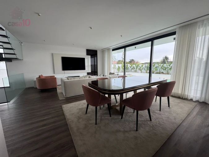 Moradia T4 para Venda em São Francisco Foto 4