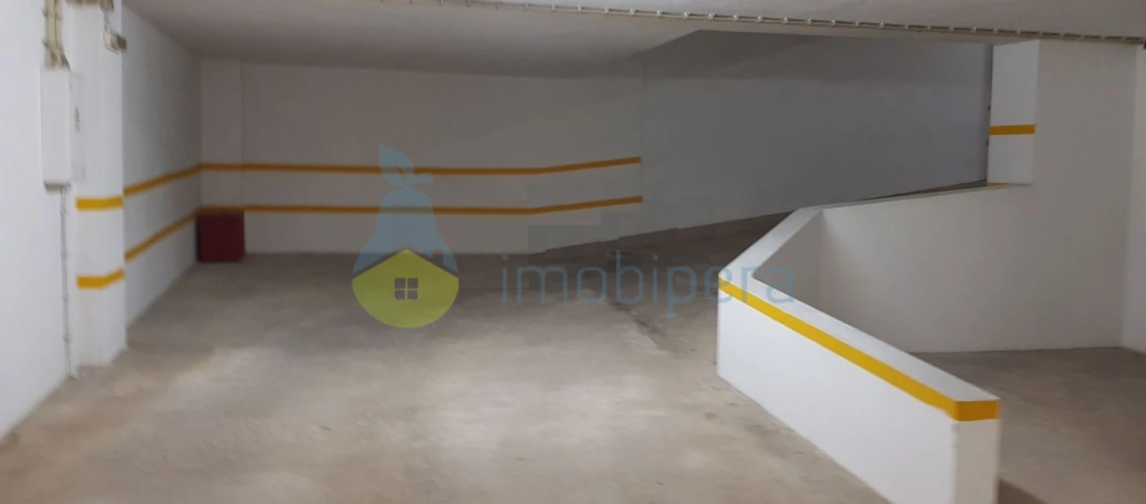 Negócio para Arrendamento em Armação de Pera Foto 2