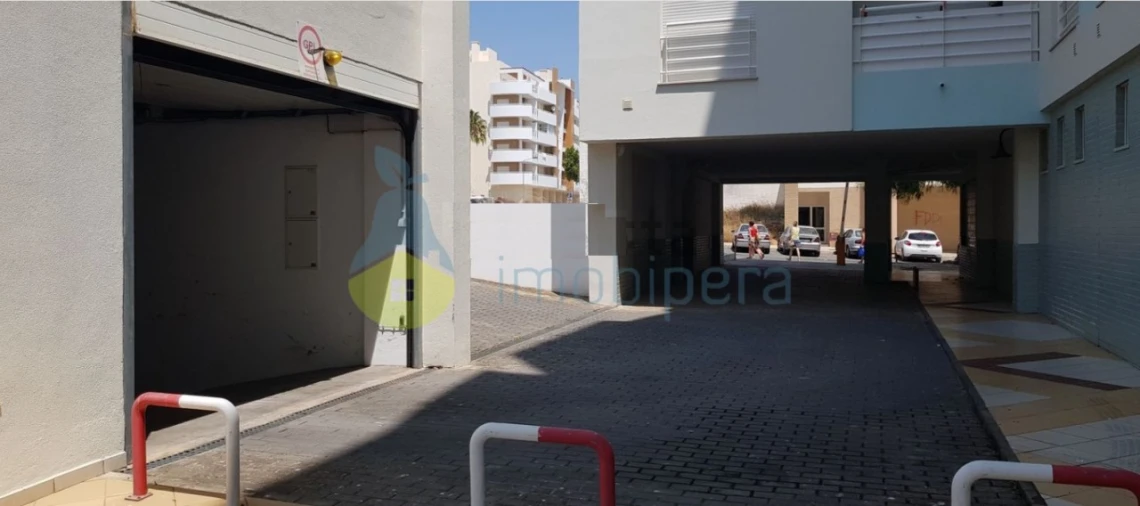 Negócio para Arrendamento em Armação de Pera Foto 3