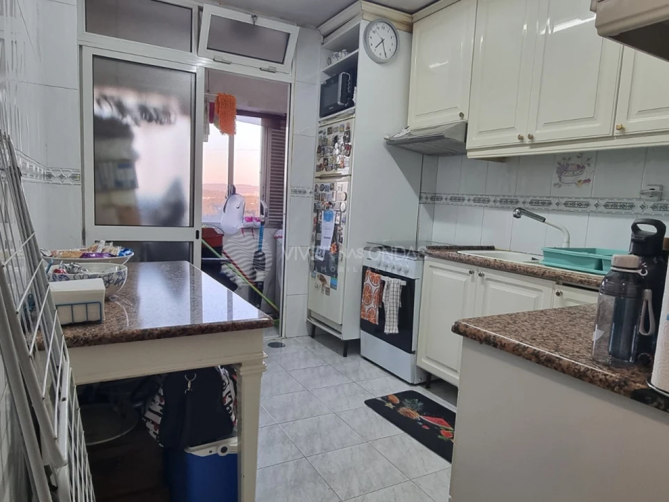 Apartamento T2 para Venda em Cidade da Maia Foto 7