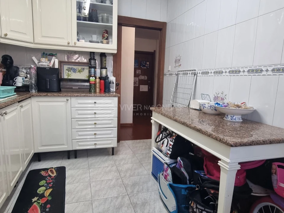 Apartamento T2 para Venda em Cidade da Maia Foto 8