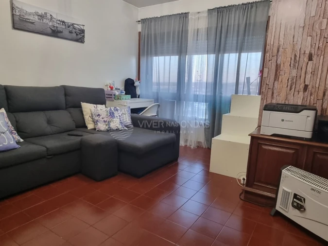 Apartamento T2 para Venda em Cidade da Maia Foto 2