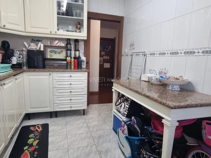 Apartamento T2 para Venda em Cidade da Maia Foto 8