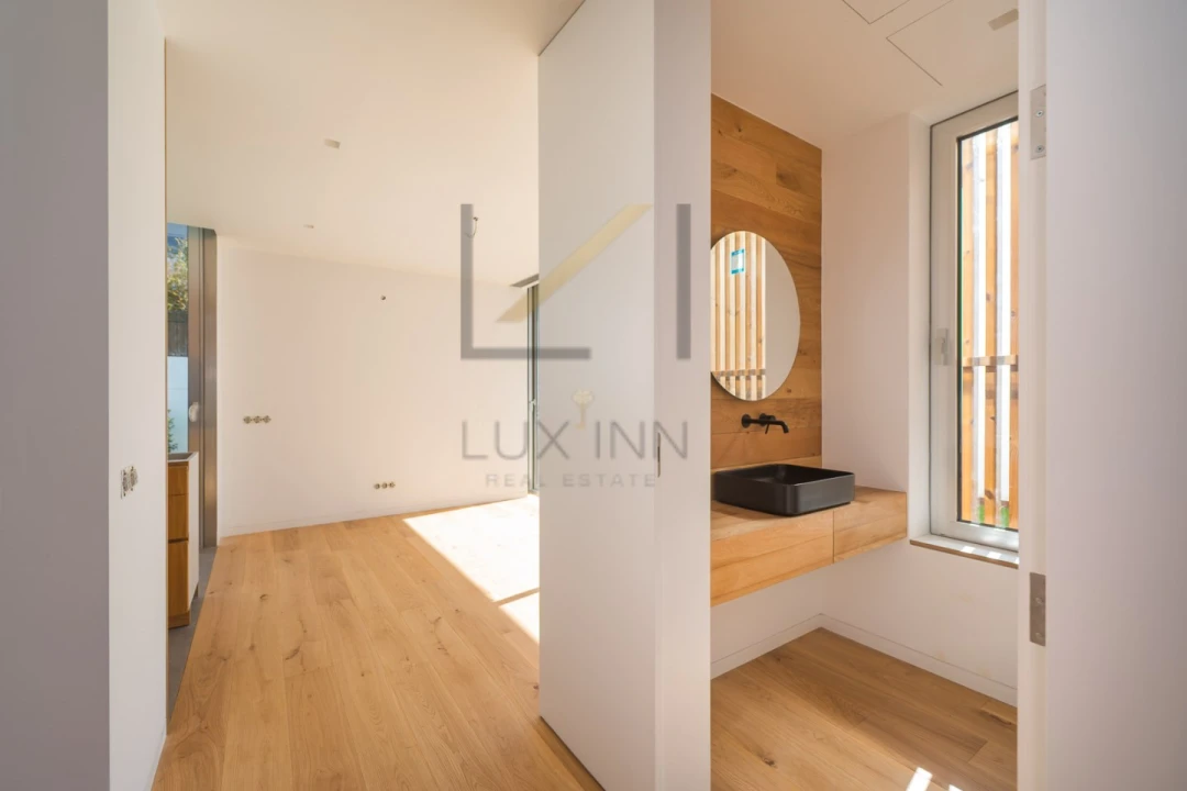 Moradia T4 para Venda em São Domingos de Rana Foto 26