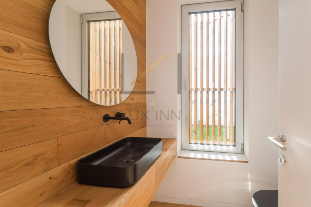 Moradia T4 para Venda em São Domingos de Rana Foto 27