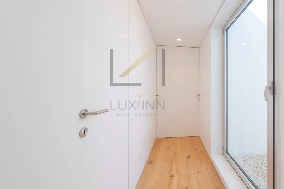 Moradia T4 para Venda em São Domingos de Rana Foto 32