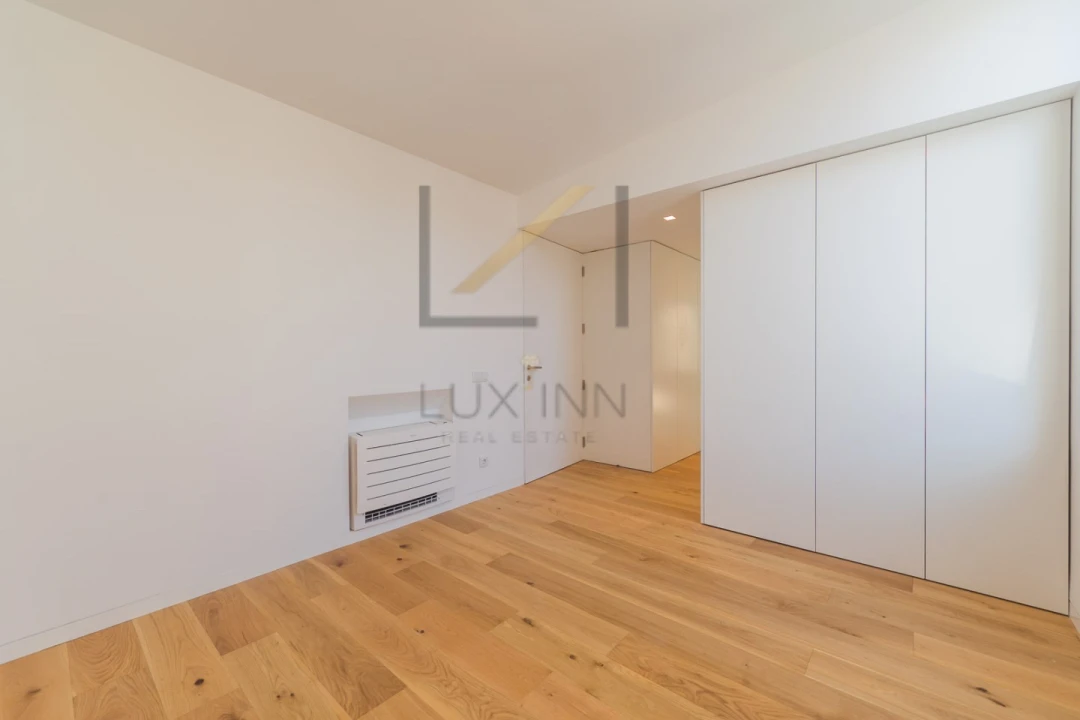 Moradia T4 para Venda em São Domingos de Rana Foto 53