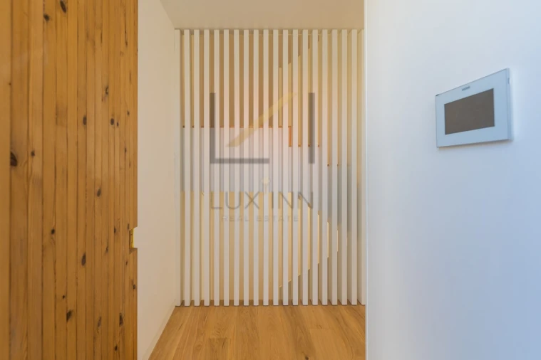 Moradia T4 para Venda em São Domingos de Rana Foto 3