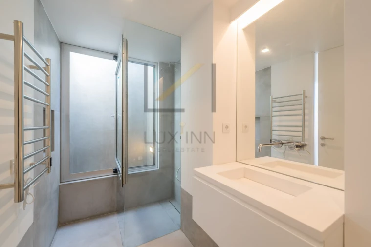 Moradia T4 para Venda em São Domingos de Rana Foto 35