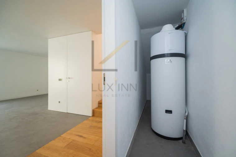 Moradia T4 para Venda em São Domingos de Rana Foto 64