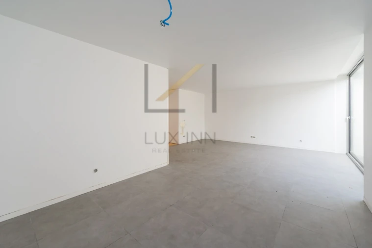 Moradia T4 para Venda em São Domingos de Rana Foto 67