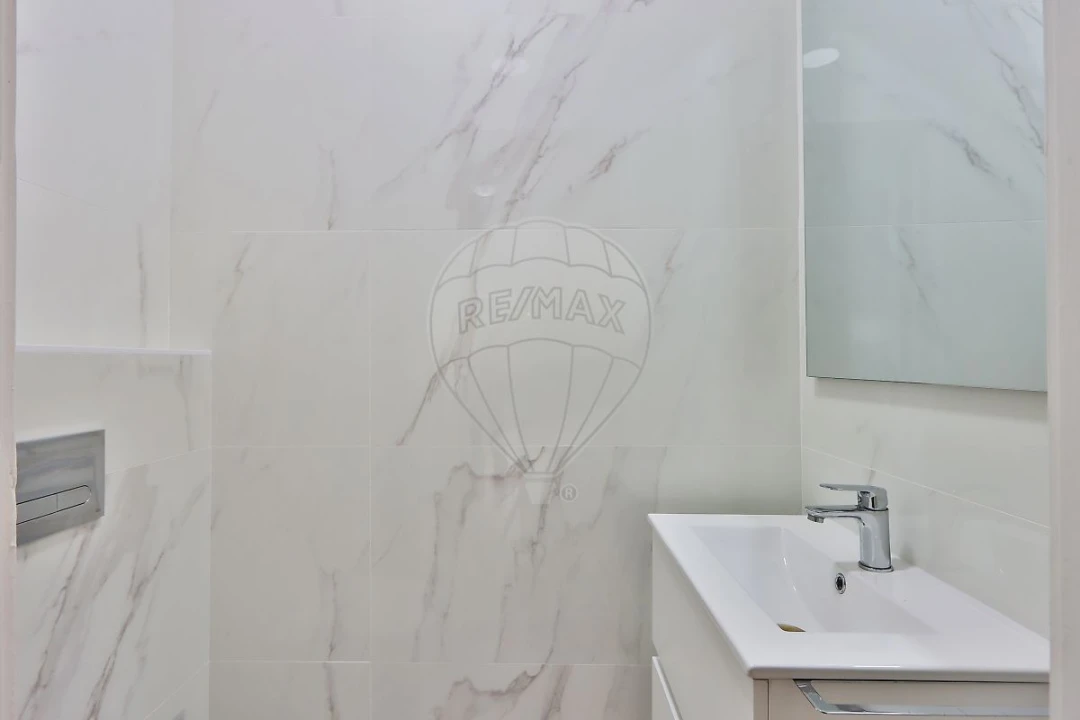 Apartamento T2 para Arrendamento em Ajuda Foto 11