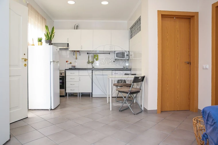 Moradia T5 para Venda em Santo Quintino Foto 33