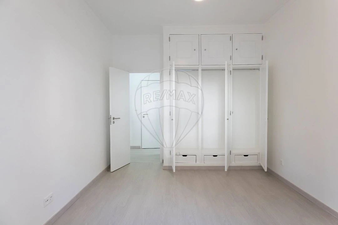 Apartamento T1 para Arrendamento em Oeiras e São Julião da Barra, Paço de Arcos e Caxias Foto 29