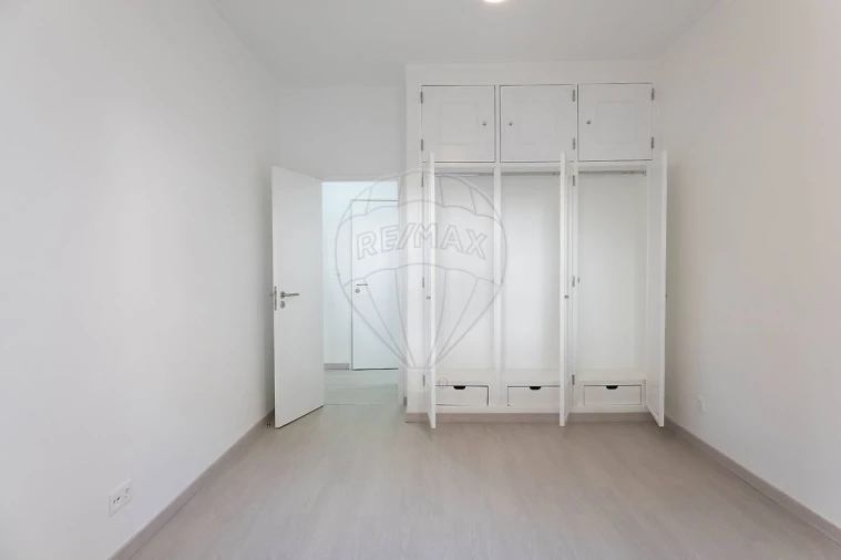 Apartamento T1 para Arrendamento em Oeiras e São Julião da Barra, Paço de Arcos e Caxias Foto 29