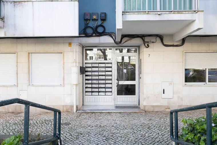 Apartamento T1 para Arrendamento em Oeiras e São Julião da Barra, Paço de Arcos e Caxias Foto 32