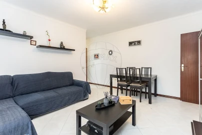 Apartamento T3 para Venda em Loures