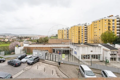 Apartamento T3 para Venda em Loures