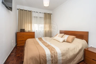 Apartamento T3 para Venda em Loures