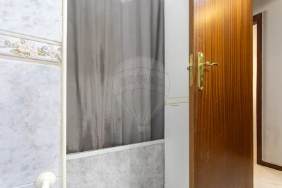 Apartamento T3 para Venda em Loures