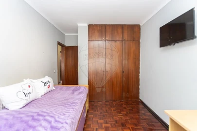 Apartamento T3 para Venda em Loures