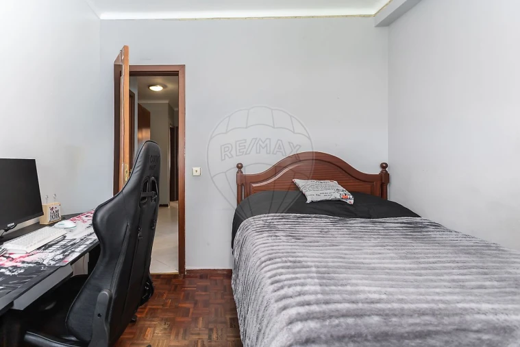 Apartamento T3 para Venda em Loures Foto 13