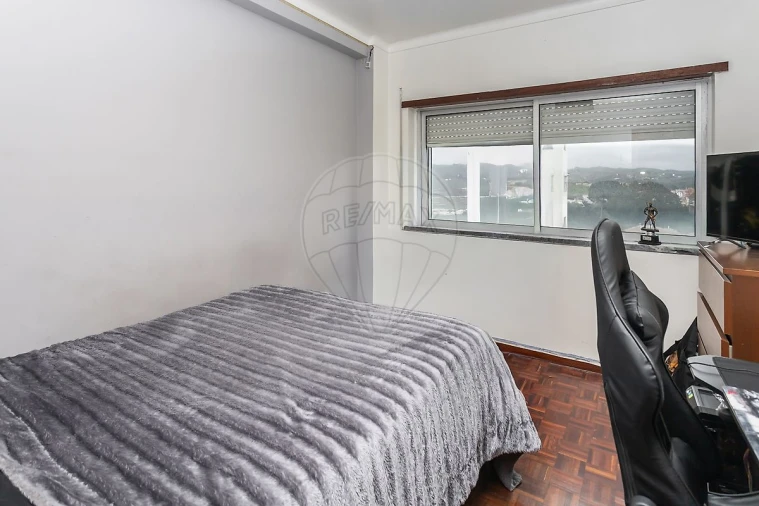 Apartamento T3 para Venda em Loures Foto 12